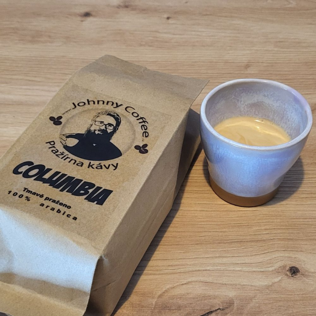 Kávový zážitek: set čtyř káv a cascary po 250 g od Johnny Coffee